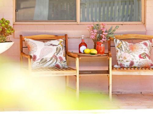 That Pink House! - Comfortable Home Away From Home