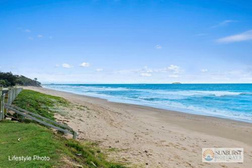Villa Sapphire Sea N Sand