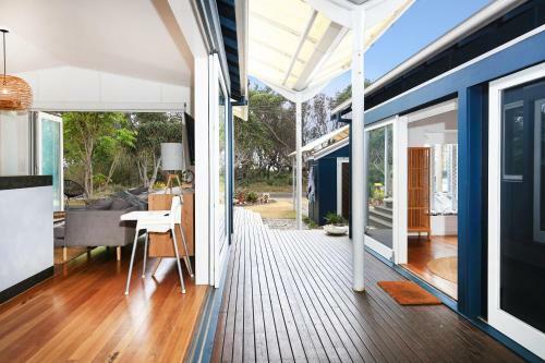 Ayana Beach House - Pet Friendly - Opposite Beach