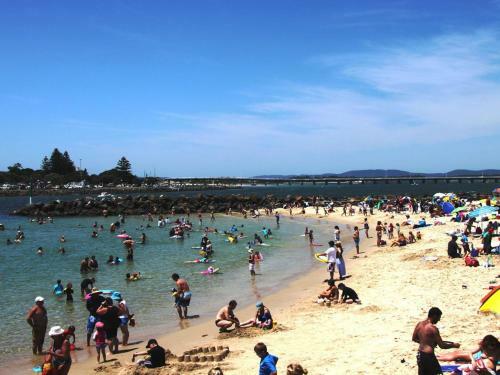 Apartamento Beachpoint 302 - On The Beach!