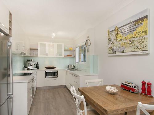 Apartamento Shoreside Unit 1 - Absolute Beachfront Ground Level Unit In Tugun - Wi-fi Included