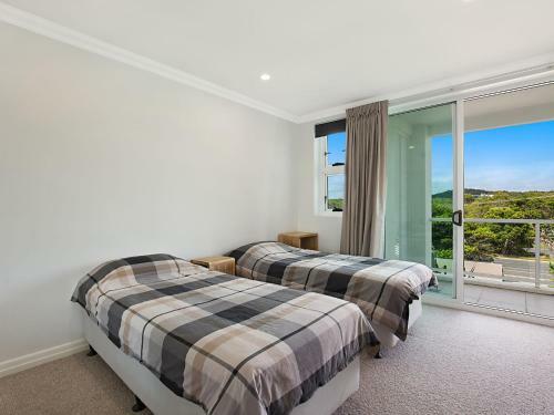 Solaya Unit 6 - Absolute Beachfront Apartment In Tugun, Gold Coast
