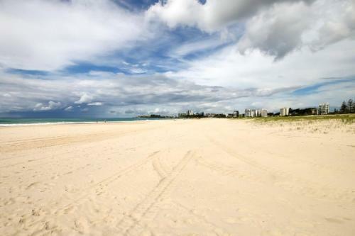 Apartamento Live The Beach Life Wifi - AC - Beach Bicycles