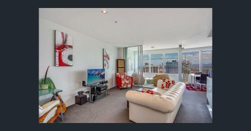 Hamilton Avenue Luxury Apartments