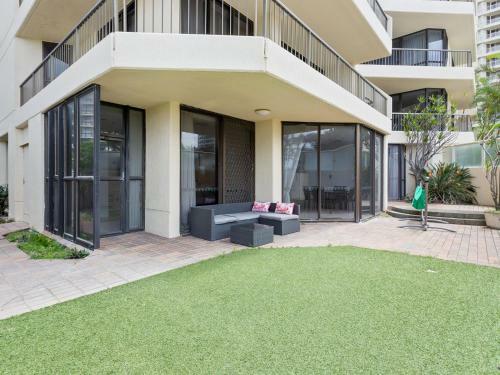 Spacious 3 Bedroom Family Apartment