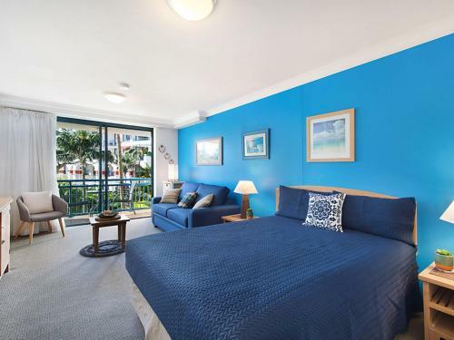 Hotel Calypso Plaza Resort Unit 215 Beachfront Studio Apartment