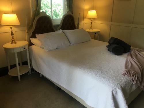 Bed & Breakfast Araluen Verandah Room