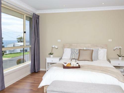 Emerald - Coastal Walk, Swimming Pool, Pet Friendly