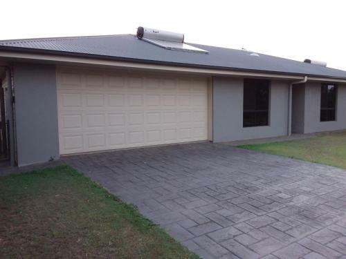 Waratah And Wattle Apartments
