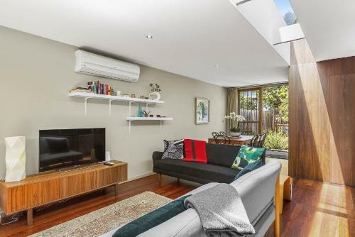 Boutique Stays - Curran Terrace