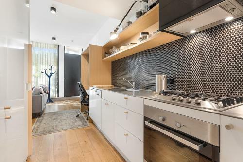 Apartamento Designer Unit With Garden Deck Near Bars And Dining