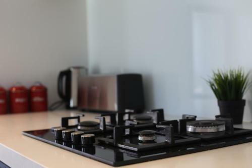 Readyset Apartments At Stadium