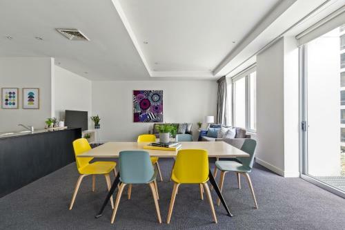 Nook Melbourne Apartments : Collins Street - Melbourne Cbd