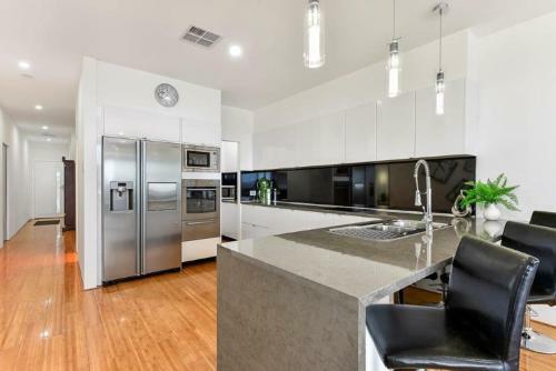 Apartamento Bengalee Executive Townhouse- Modern & Stylish