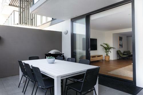 "the Grande" Luxurious Apartment In Arena