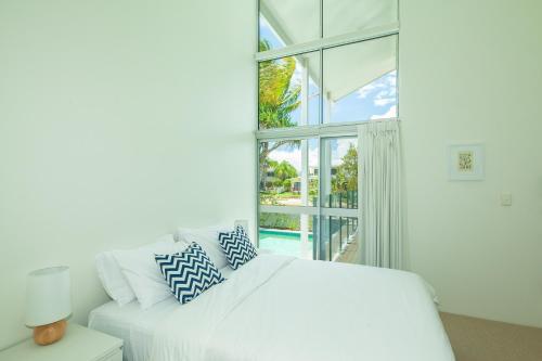 34 Cooran Court