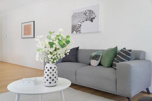 Charming Parkside Apartment In Quiet Area