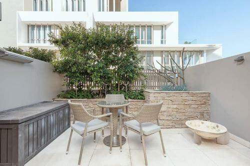 Apartamento Modern Bronte Apt. W/ Ocean Views, Just Minutes Walk To Beach!