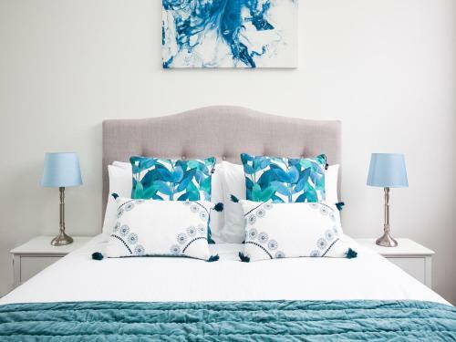 Apartamento Golf Lovers Retreat-long/short Term Lets Avl: L'abode