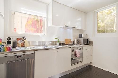 Large Converted Church Apartment In Top Location