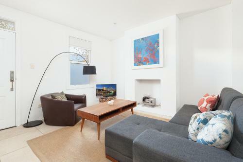 'darling Lily' - Your Townhouse Hideaway