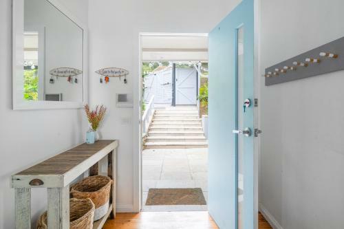 Stylish Beach Home // Moments From Water