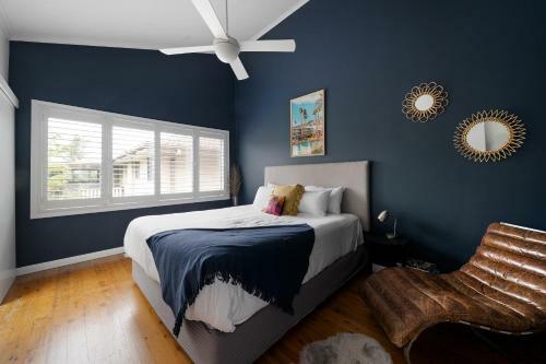 Stylish Beach Home // Moments From Water