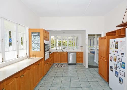 Ocean Breeze Hervey Bay