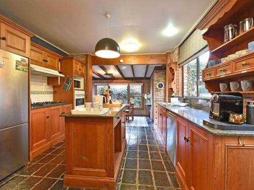 Wangi Waterfront Delight Estate - Waterfront Reserve Home