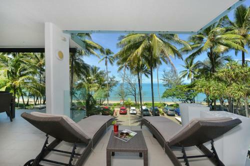 Apartamento Drift Beachfront Condos