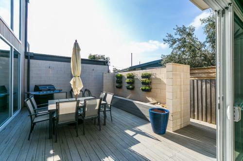 Grandview Luxury 11