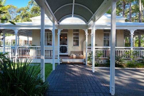 Sunrise At Sanquar, Noosa Hinterland