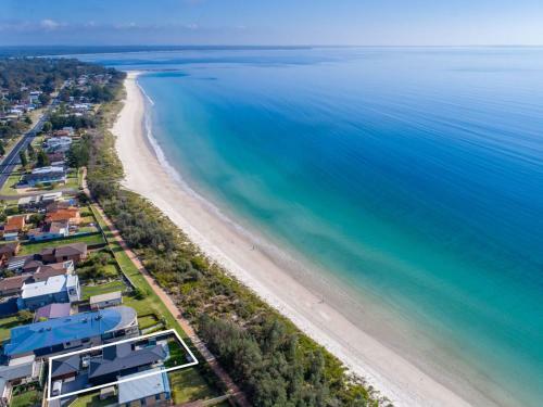 Vukeville Beachfront Luxury With Pool 4pm Check Out Sundays