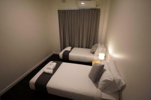 Sydney Junction Hotel