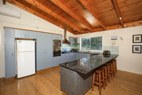 Sea Dream - Pet Friendly - 1 Min Walk To Beach