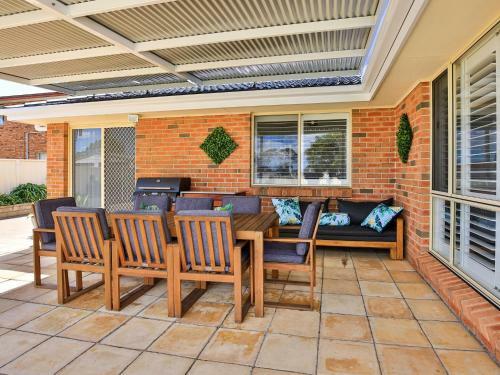 Coastaway I Pet Friendly I 3 Min Walk To Beach