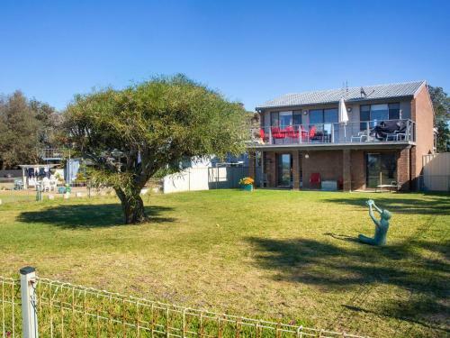 Endless Summer I Pet Friendly I 2 Mins Walk To Beach