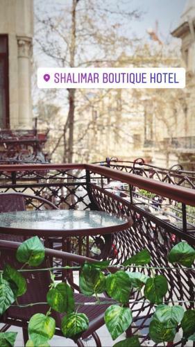Shalimar Hotel In Fountain Square