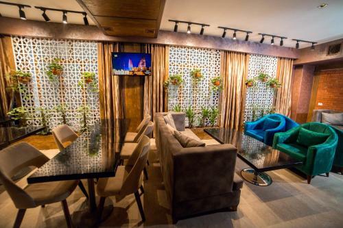 Parkway Inn Hotel & Spa