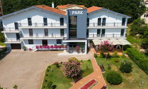 Hostal Pansion Park