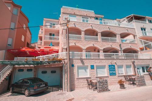 Apartamentos Villa Ragu?