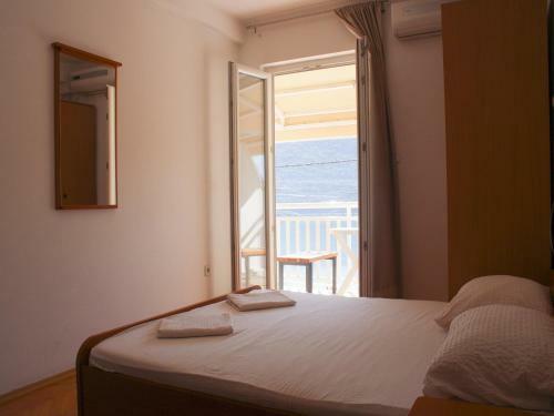 Hostal Apartments And Rooms Mato
