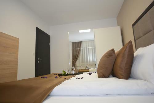 Apart Hotel Family