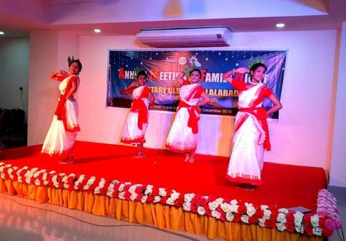 Grand Surma Hotel
