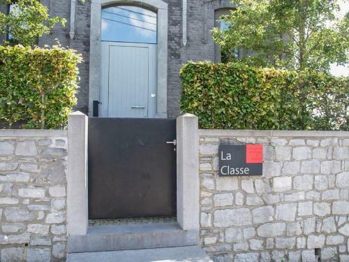 Holiday Home In Den�e, Halfway Between Namur And Charleroi