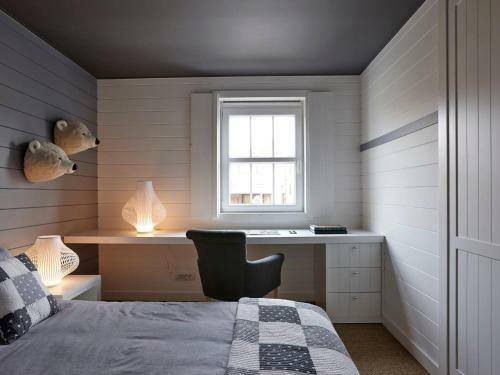 Trendy Holiday Home In Luik With Terrace