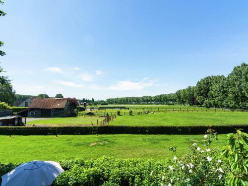 Cushy Apartment With Private Terrace, Pond, Heating, Balcony