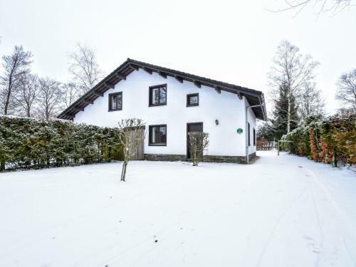 Cozy Holiday Home In Malmedy With Sauna