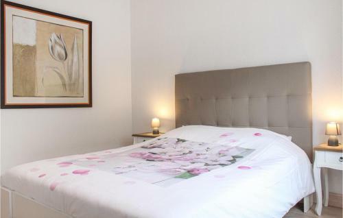 Nice Home In Oostduinkerke W/ Wifi And 3 Bedrooms