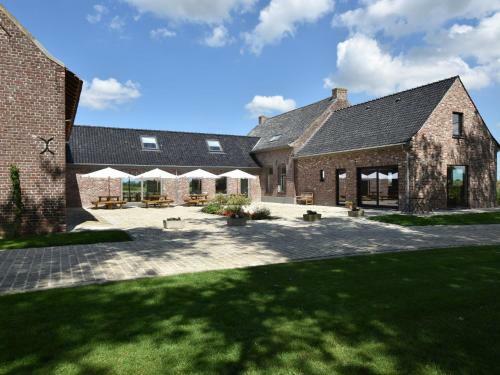 Spacious Holiday Home With Pond In Poperinge